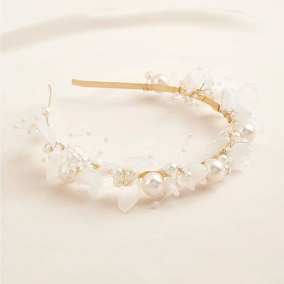 Azazie Elegant Gold and White Pearl Hairpiece NEW - Picture 1 of 7